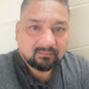 Meet your Posher, Luis alberto